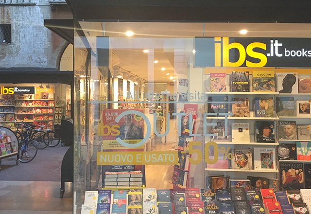 The prestigious bookstore IBS Feltrinelli in Italy have included Anișoara Laura Mustețiu’s books in their catalog