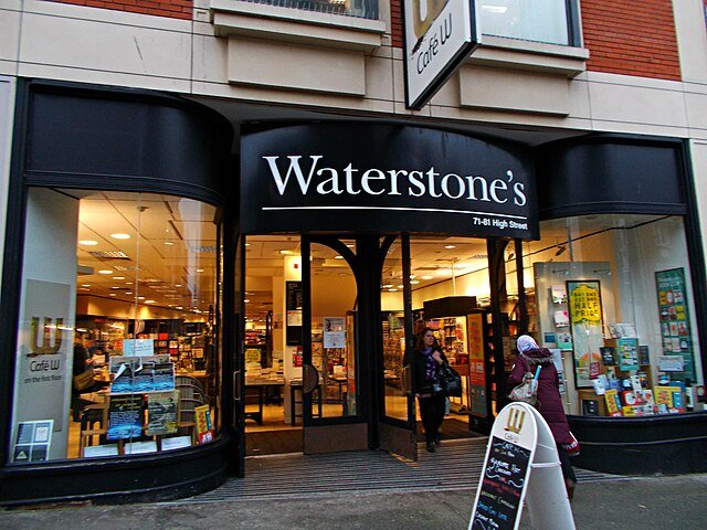 Anișoara Laura Mustețiu’s Books Now Available at Waterstone’s, the Largest Bookstore Chain in the UK